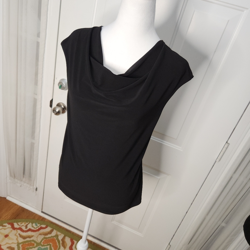 Peek & Peek Weekend Sleeveless Black Tank Size Small - Picture 2 of 5